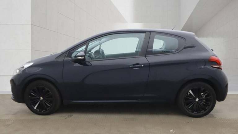 2016 Peugeot 208 1.2 PureTech 82 Active 3dr HATCHBACK Petrol Manual
