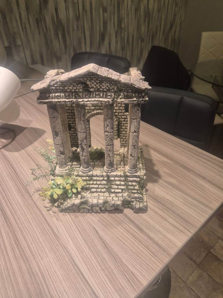 Roman temple ruins aquarium decoration,