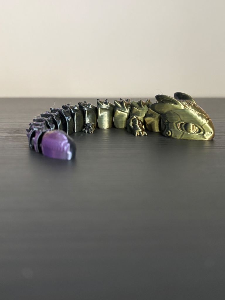 Flexible Articulated Dragon Fidget Toy – Multi-colour