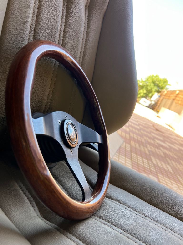 Bmw e30 wood steering wheel 