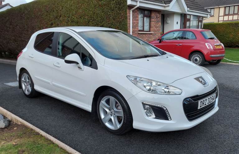 Peugeot, 308, Hatchback, 2011, Manual, 1560 (cc), 5 doors