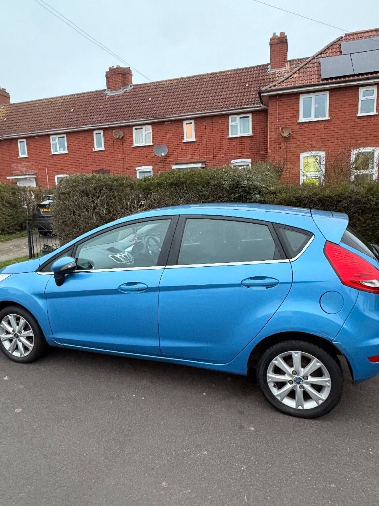 Ford, FIESTA, Hatchback, 2009, Manual, 1388 (cc), 5 doors