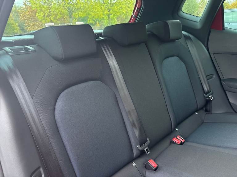 2025 SEAT Arona 1.0 TSI 115 FR Black Edition 5dr Hatchback PETROL Manual