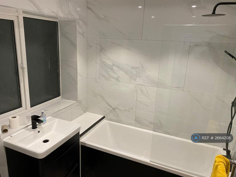 3 bedroom house in Mandale Road, Middlesbrough, TS5 (3 bed) (#2664208)