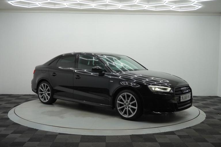 AUDI A3 1.5 TFSI CoD 35 Black Edition Euro 6 (s/s) 4dr 2018