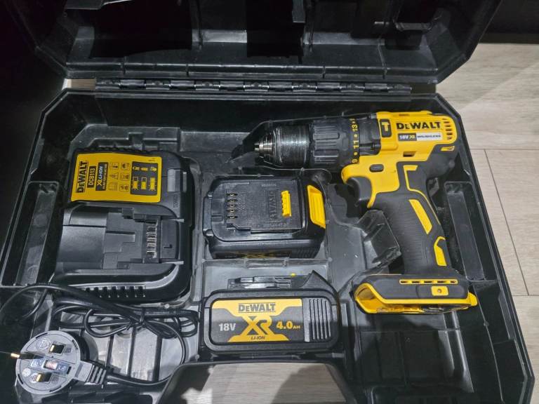 DeWalt Combi Drill Driver DCD778M Cordless Brushless Keyless Excellent Condition