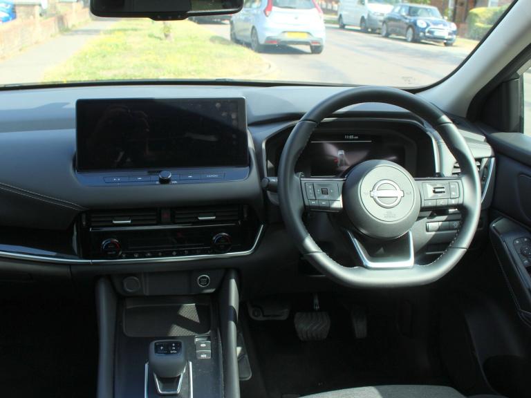 2023 Nissan Qashqai 1.3 DIG-T MHEV N-Connecta SUV 5dr Petrol Hybrid XTRON Euro