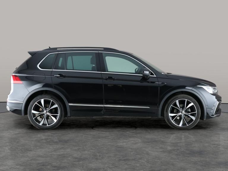 2023 Volkswagen Tiguan 2.0 TDI R-Line 5dr DSG ESTATE DIESEL Automatic