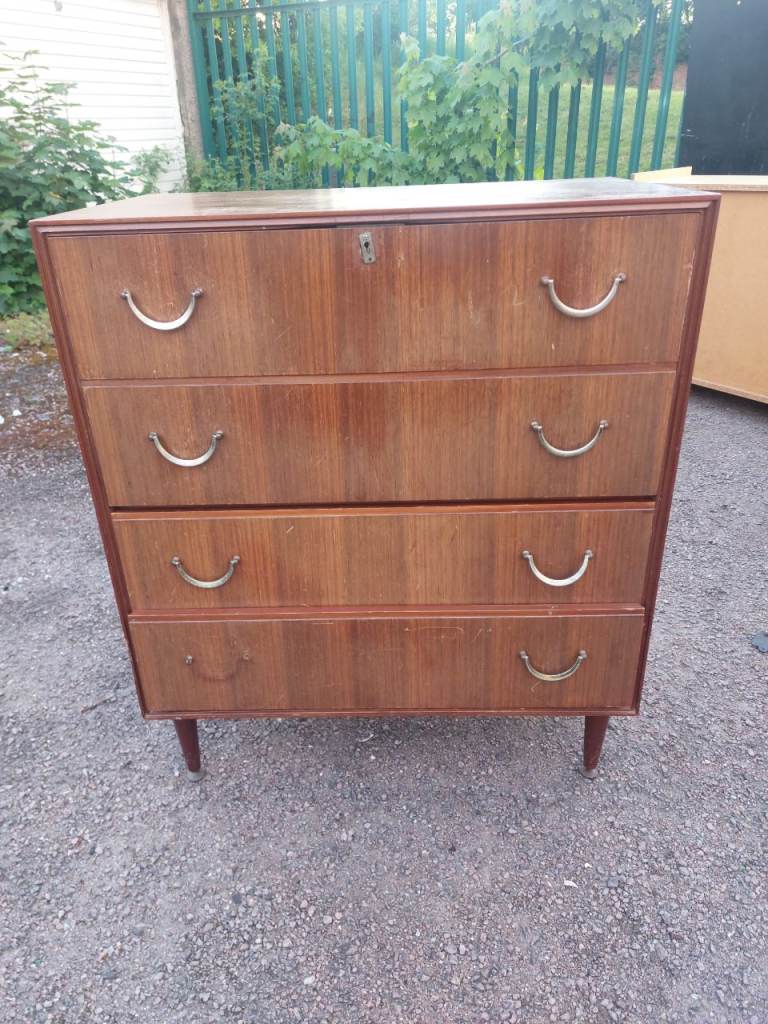 Mid century Meridew Chest Drawers (delivery available(delivery available 