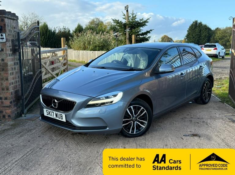 image for 2017 Volvo V40 T2 [122] Momentum 5dr HATCHBACK Petrol Manual
