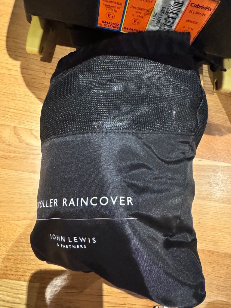 ⭐ Bugaboo Fox2 Full Travel System – £250