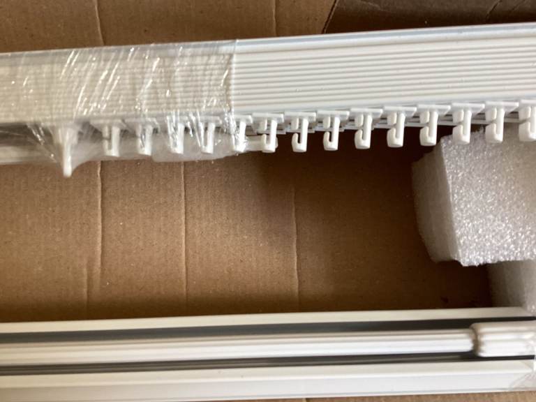 NEW Two Blinds2go vertical blind track 1202mm length , suitable for 3 1/2 inch width slats. FREE
