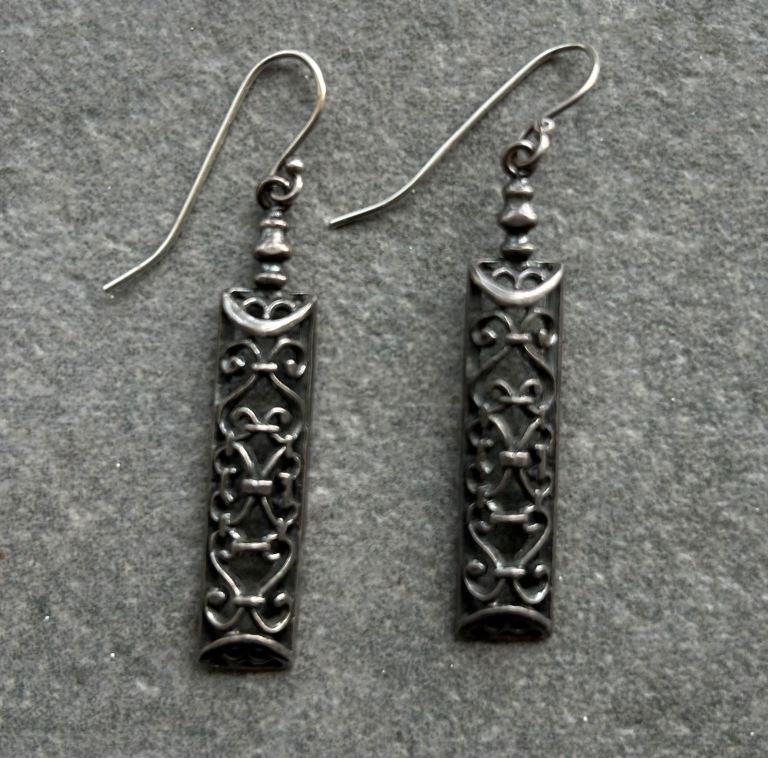Vintage filigree earrings 