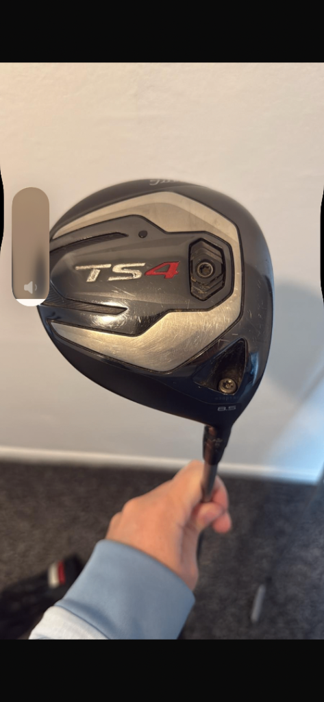 Titleist TS4 8.5 degree X flex driver £100 only 