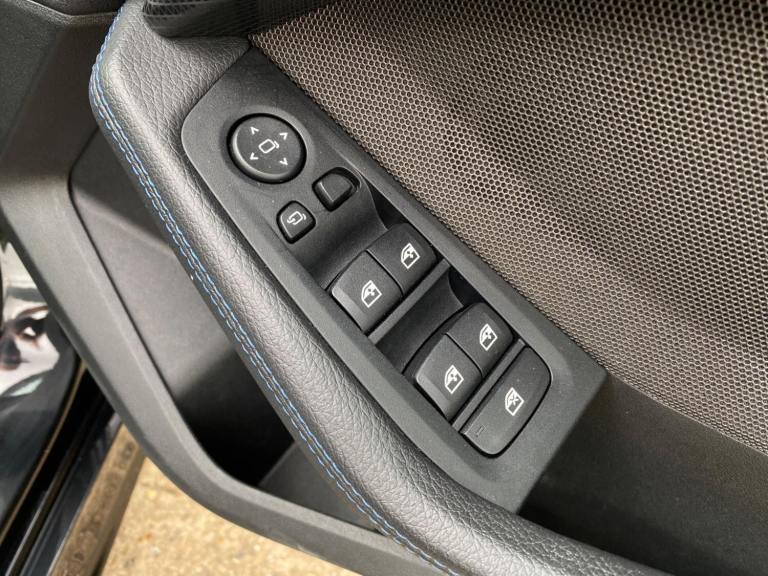 2023 BMW 1 Series 2.0 M135i Auto xDrive Euro 6 (s/s) 5dr HATCHBACK Petrol Automatic