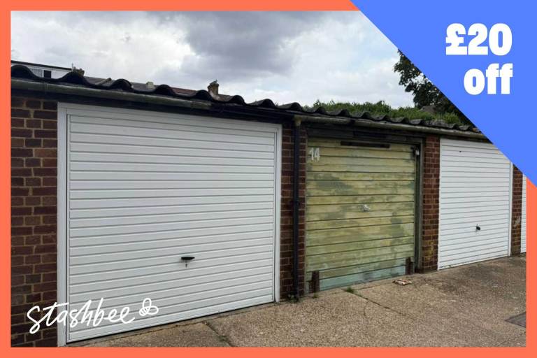 Garage to rent in Ilford (IG4) | Stashbee