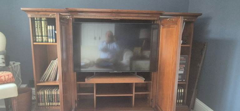 Selva Italian TV cabinet