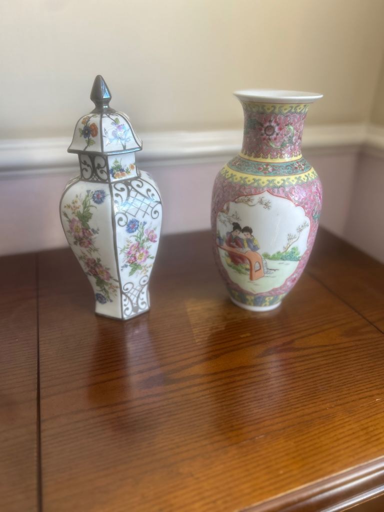 Vase and temple jar 