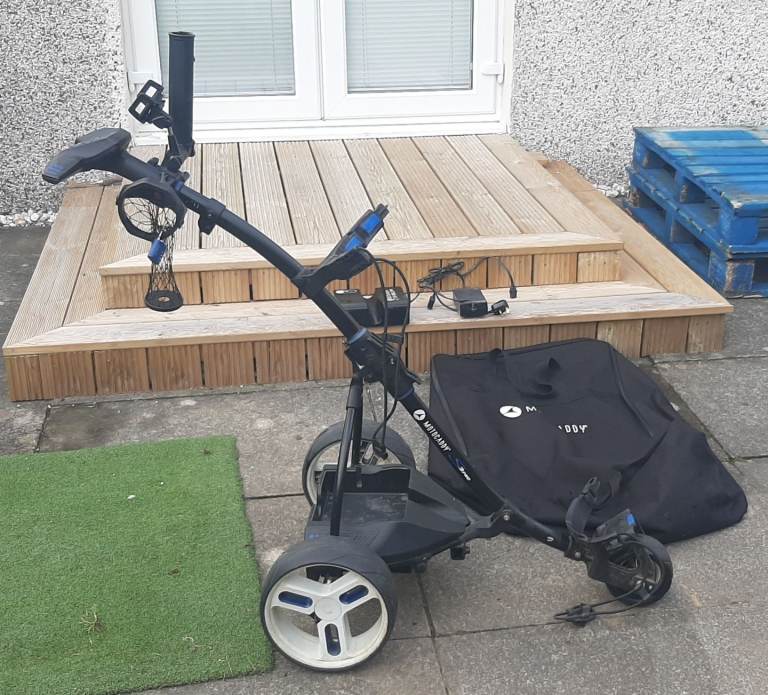Motocaddy S3 Pro Electric golf trolley