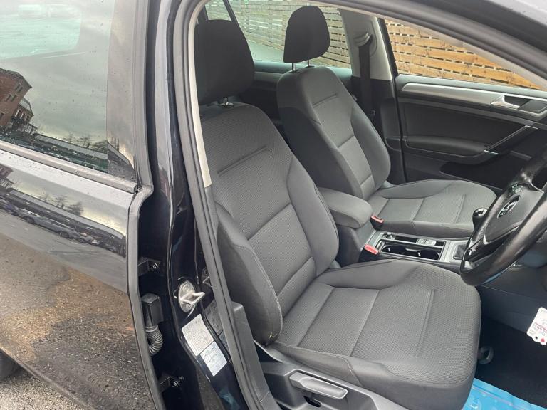 2015 Volkswagen Golf 1.6 TDI BlueMotion Tech SE Euro 6 (s/s) 5dr ESTATE Diesel Manual