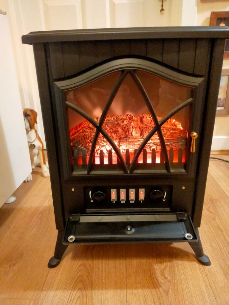 Black Electric Fireplace Heater with Log Effect – Good Condition