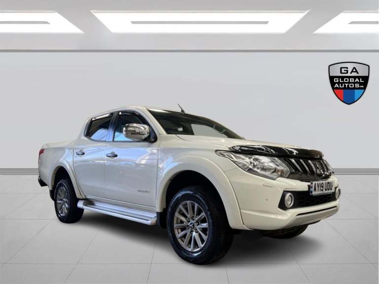 2019 Mitsubishi L200 2.4 DI-D DC Warrior Auto 4WD Euro 6 4dr PICK UP Diesel Automatic