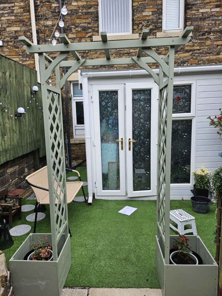 Garden arch 
