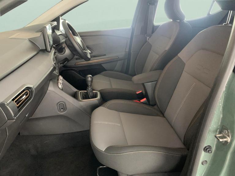 2024 Dacia Sandero Stepway 1.0 TCe EXTREME Hatchback 5dr Petrol Manual Euro 6 (s/s) (90 ps) - NAV...