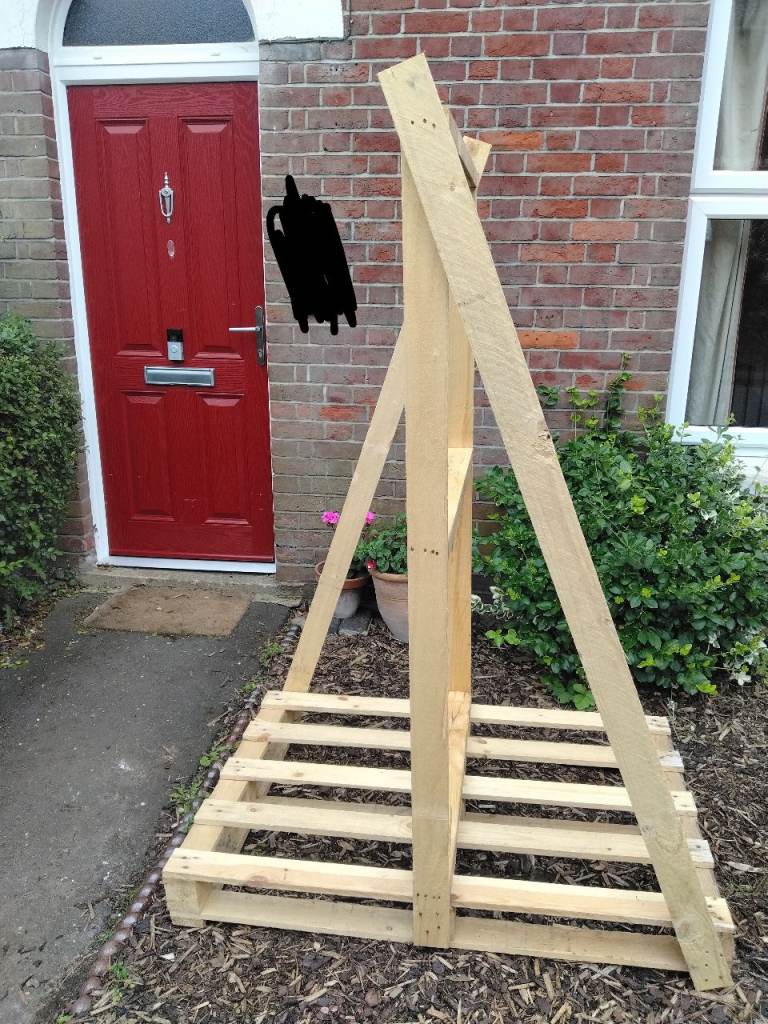 Free large pallet