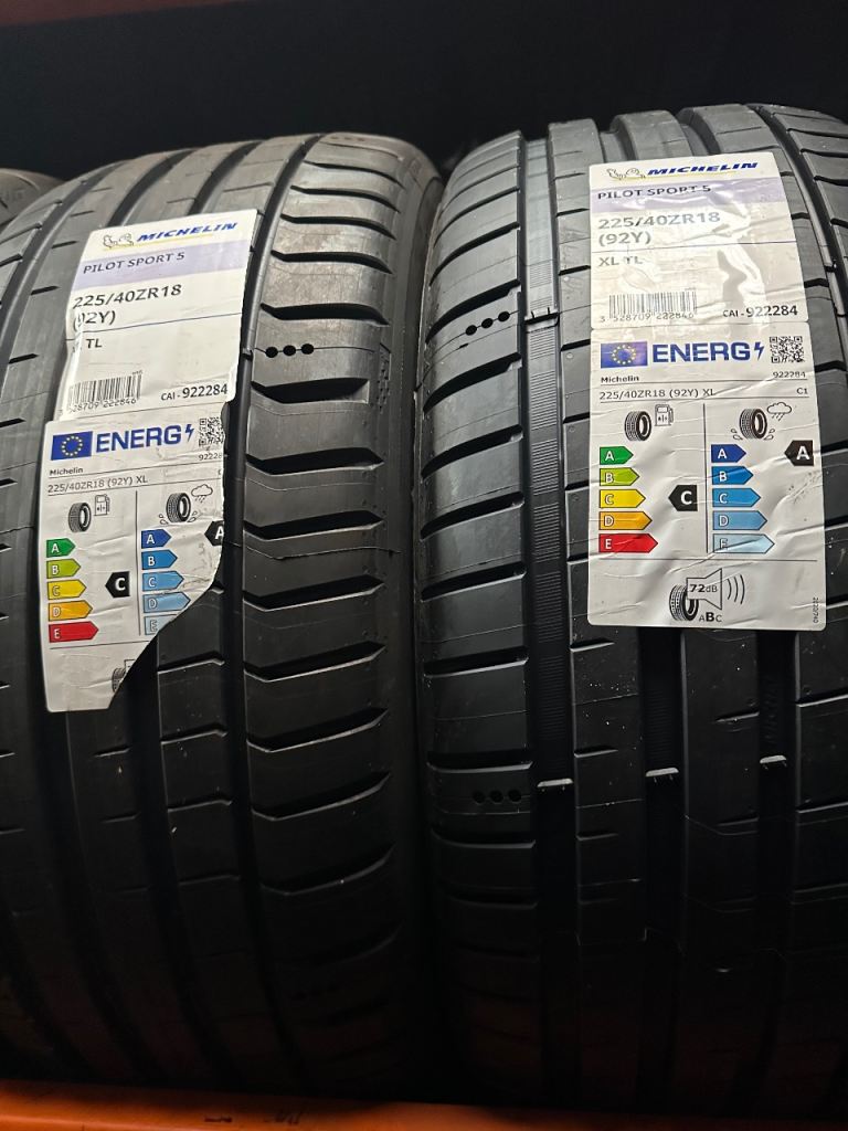 Michelin Pilot Sport 5 225-40-ZR18 92Y