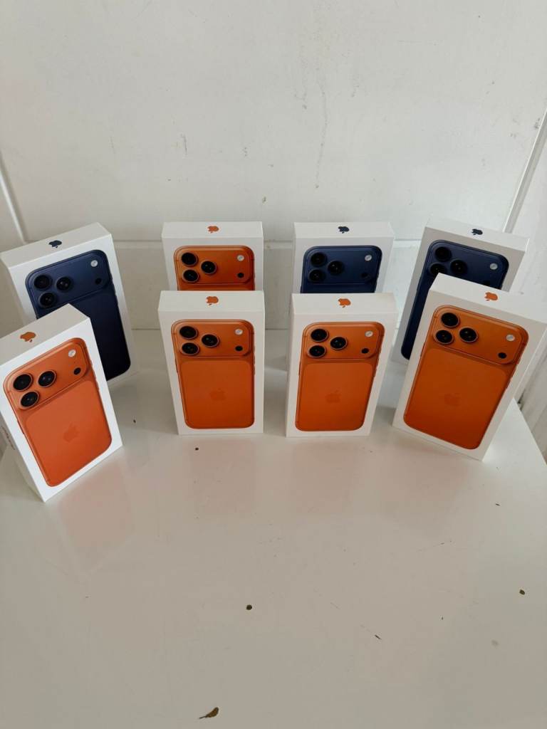 iPhone 17 pro max  256gb £870 256gb sealed £1000 512gb £950 with Apple Warranty
