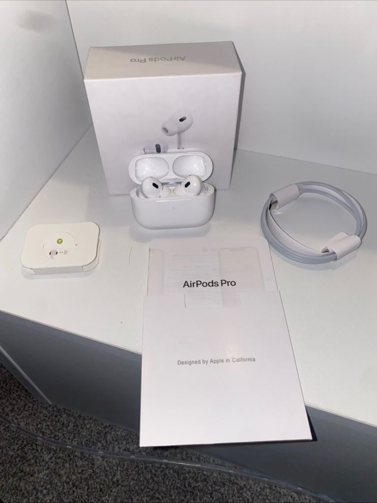 AirPod gen 2 pros white