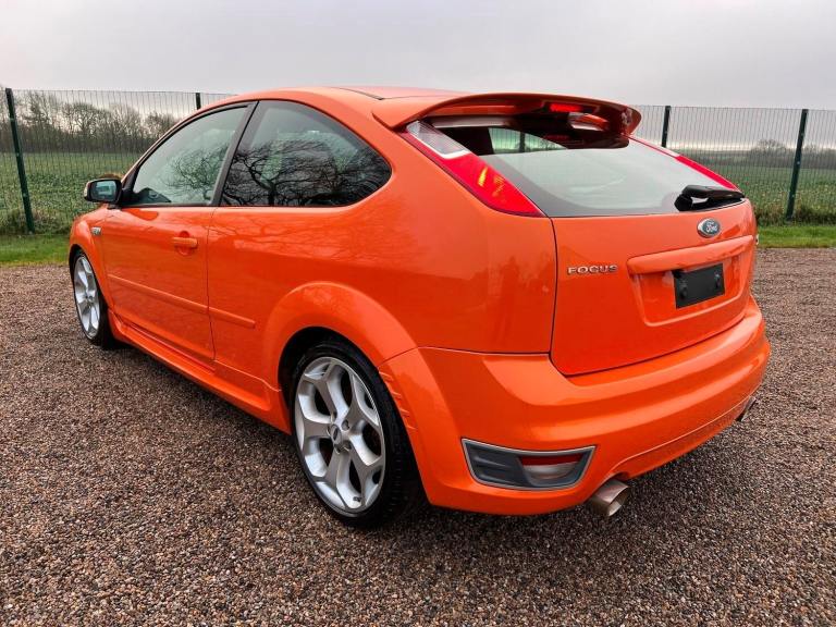 FORD FOCUS 2.5 ST * LOW MILEAGE * FRESH IMPORT *