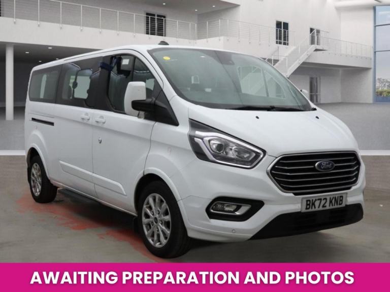Ford TOURNEO CUSTOM 320 TDCI 130 L2H1 TITANIUM ECOBLUE 9 SEAT MINIBUS LWB