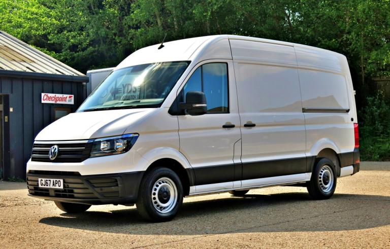 VOLKSWAGEN CRAFTER MWB HIGH ROOF 2.0 TDI CR35 140BHP ULEZ EURO 6 White Manual Di