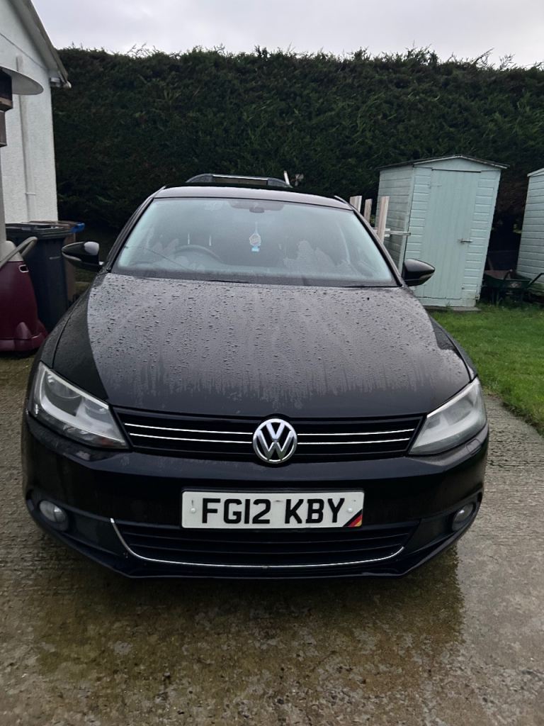 Volkswagen, JETTA, Saloon, 2012, Manual, 1968 (cc), 4 doors