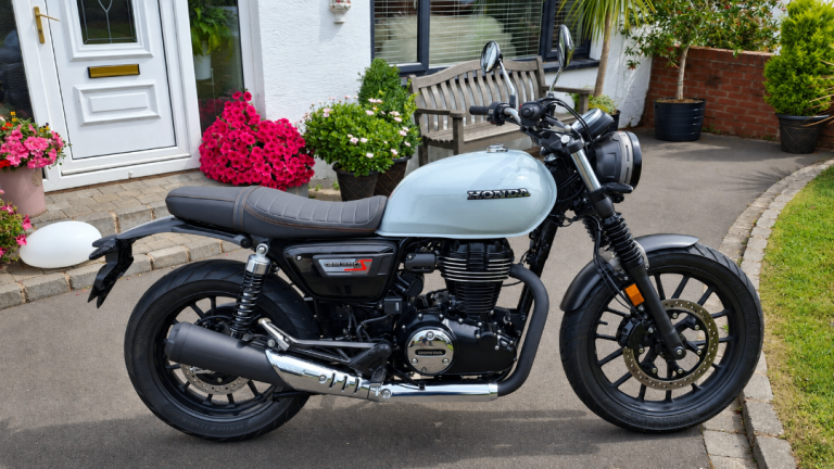 Honda, GB, 2025, 348 (cc) as new.