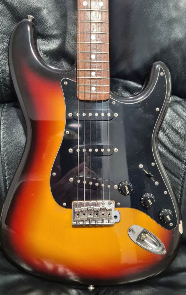 Fender Squire "Silver Series" Stratocaster