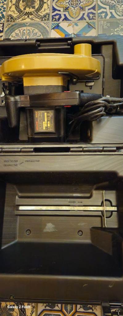 image for SKILL ELECTRIC SAW.