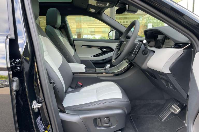 2025 Land Rover Range Rover Evoque 2.0 D200 Edition 5dr Auto ESTATE DIESEL Automatic