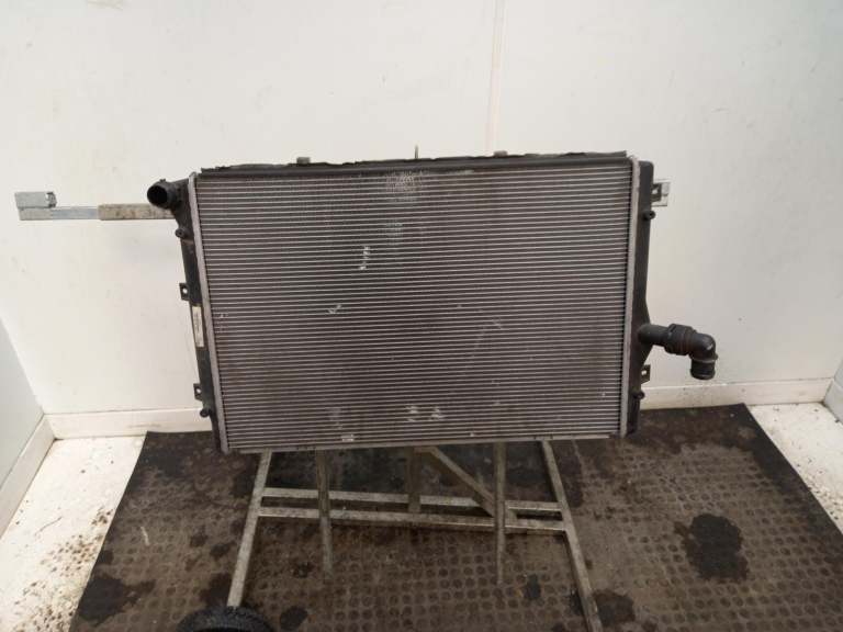 Seat Leon Radiator 2009-2013 1.6l Cayc 1k0121251dm