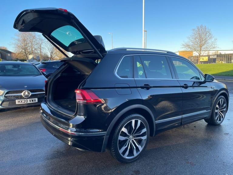 2020 Volkswagen Tiguan 1.5 TSI EVO R-Line Tech DSG Euro 6 (s/s) 5dr ESTATE Petrol Automatic