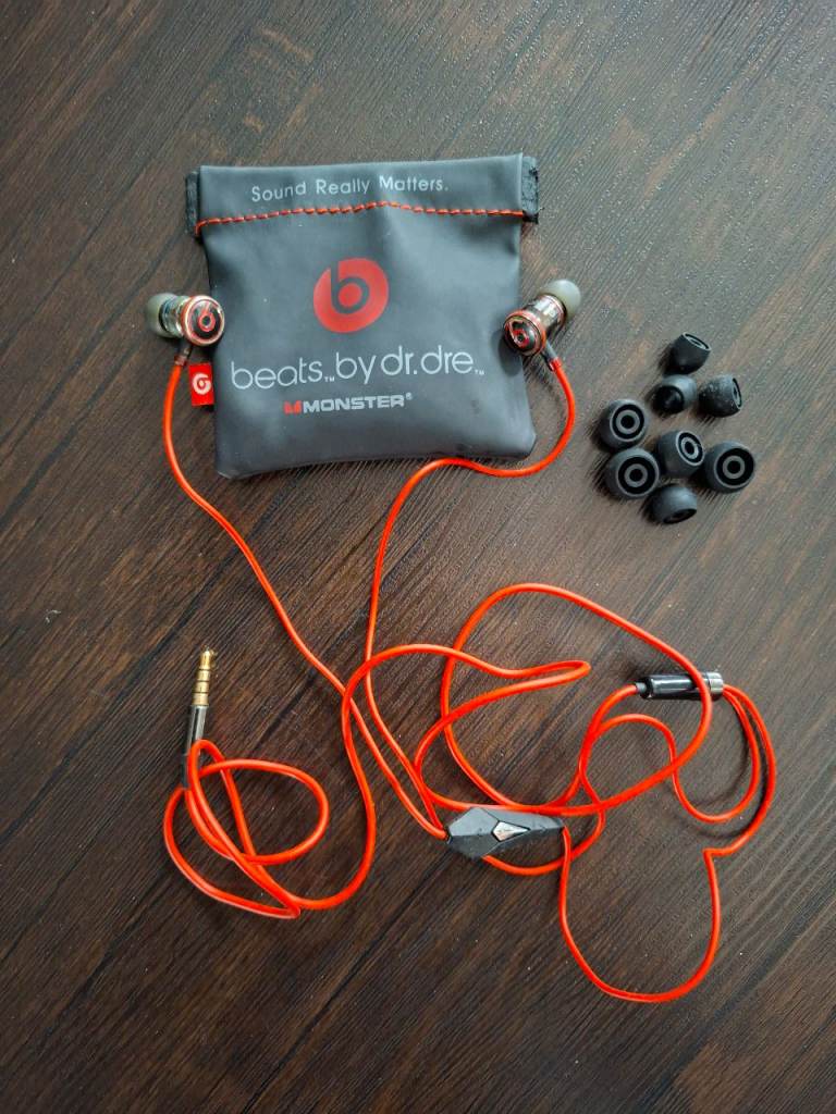 GENUINE BEATS BY DR DR.DRE MONSTER EARPHONES 