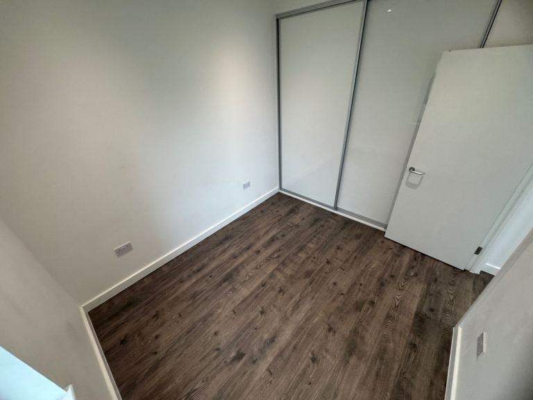 Spacious 3-Bed House for Rent-CV6 4RA