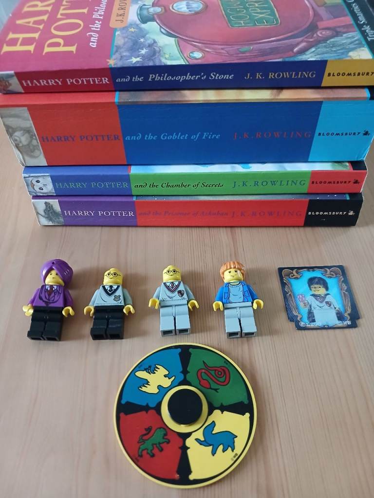 LEGO Harry Potter Minifigures and Board Game Pieces