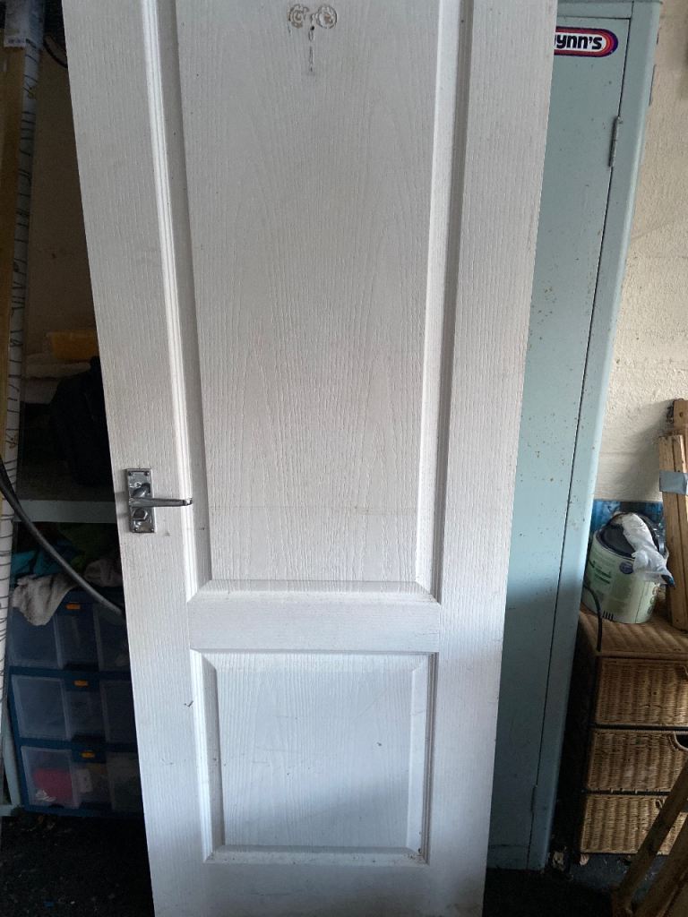 Free door