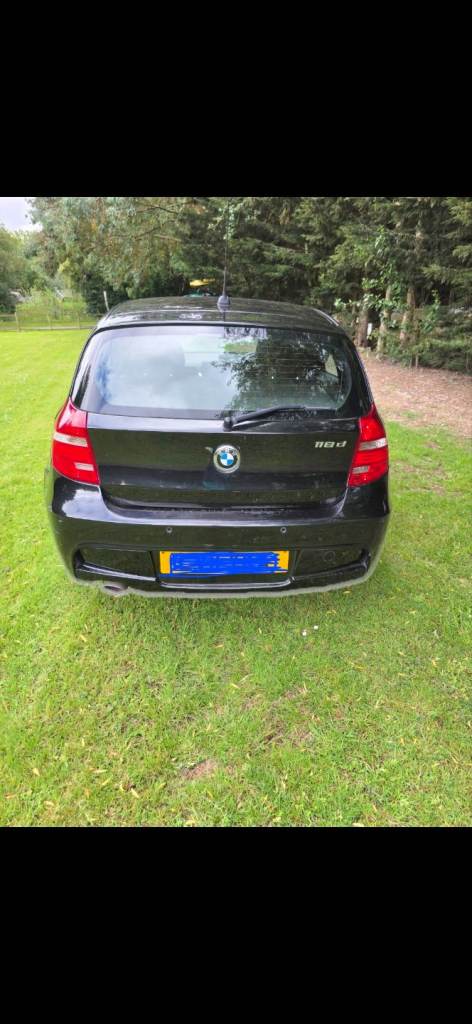 BMW, 1 SERIES, Hatchback, 2011, Semi-Auto, 1995 (cc), 5 doors