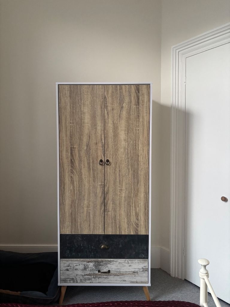 Stylish Wardrobe with Drawers – Wood and White
