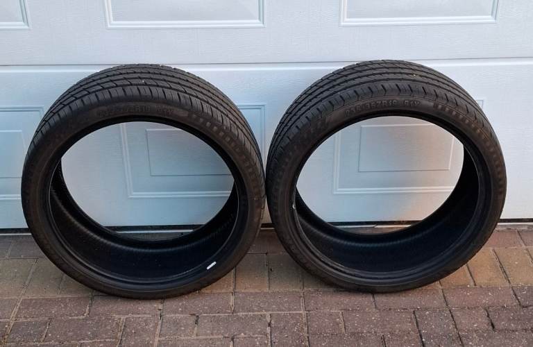 Tyres x2 - 235 35Z R19 91Y