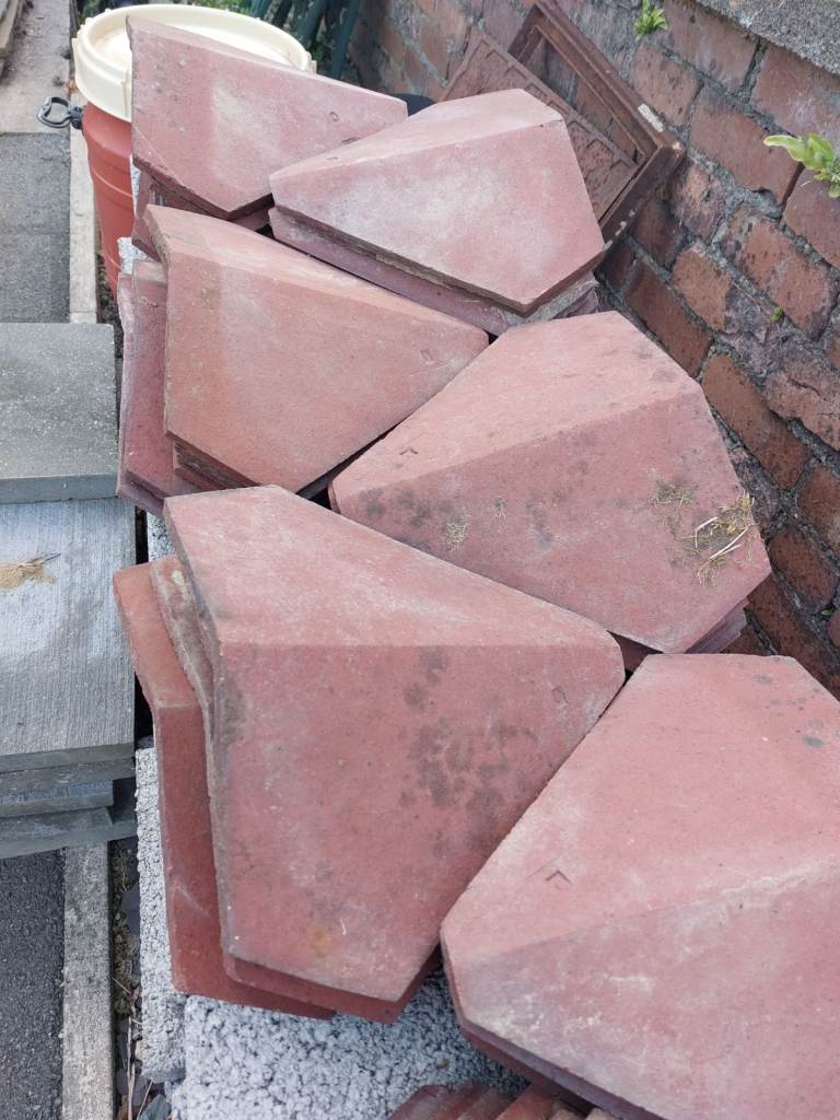 Secondhand rosemary roof tiles